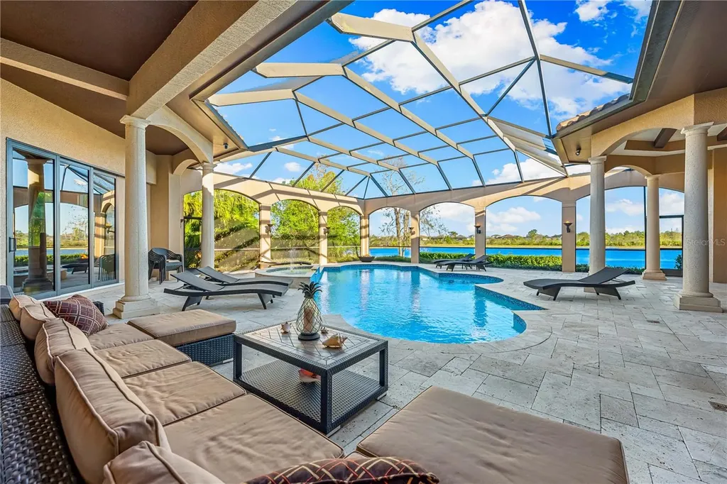 8376 Catamaran Circle Lakewood Ranch FL 34202