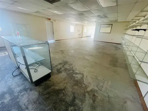 617 N John Young Parkway Kissimmee FL 34741