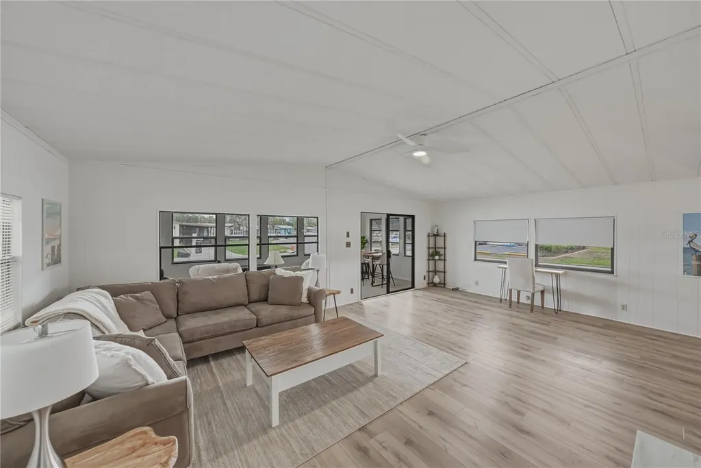 35826 Pradera Drive Zephyrhills FL 33541