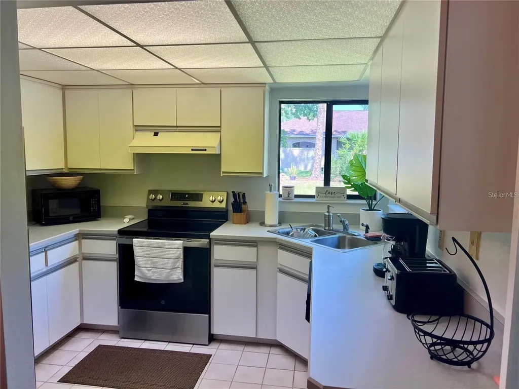 6 Willow Grove Place Palm Coast FL 32164