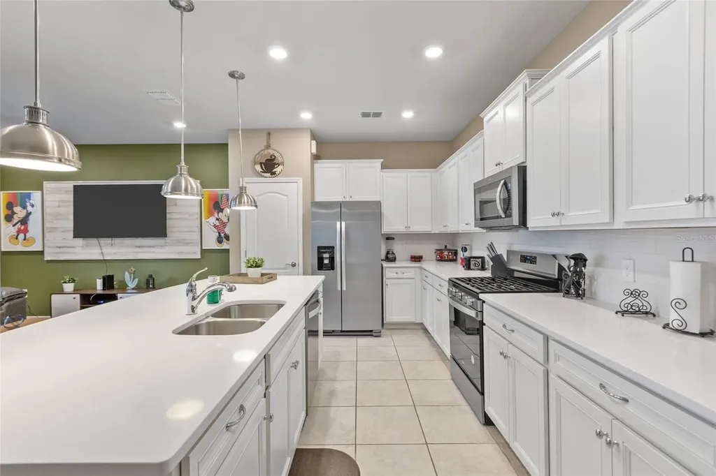 7160 Oakmoss Loop Davenport FL 33837
