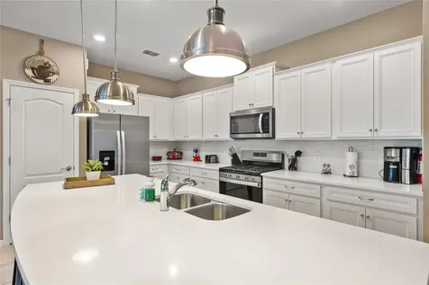 7160 Oakmoss Loop Davenport FL 33837