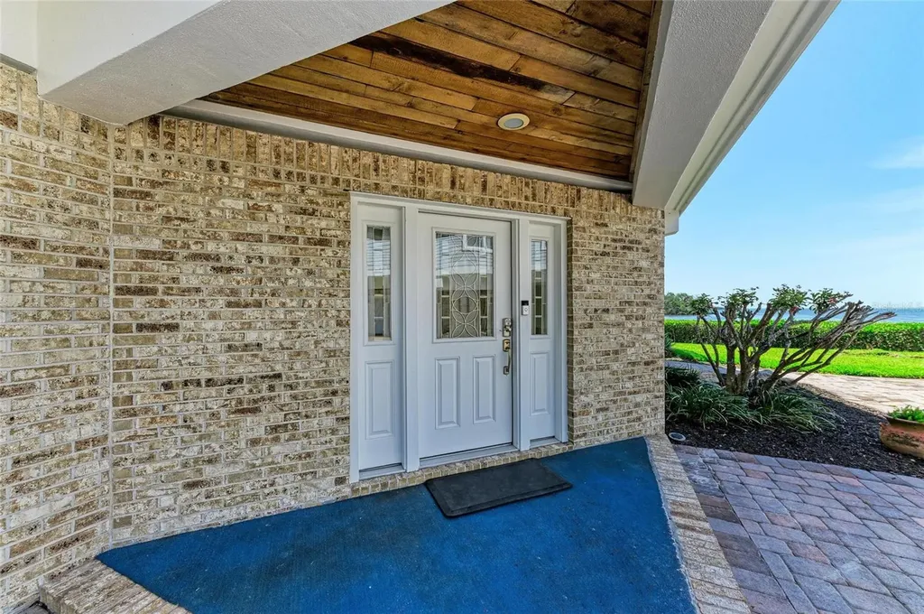 12 Tidy Island Boulevard Bradenton FL 34210