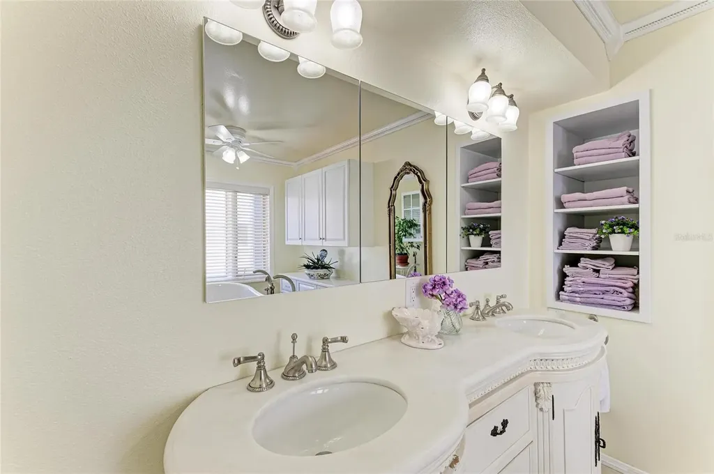 12 Tidy Island Boulevard Bradenton FL 34210