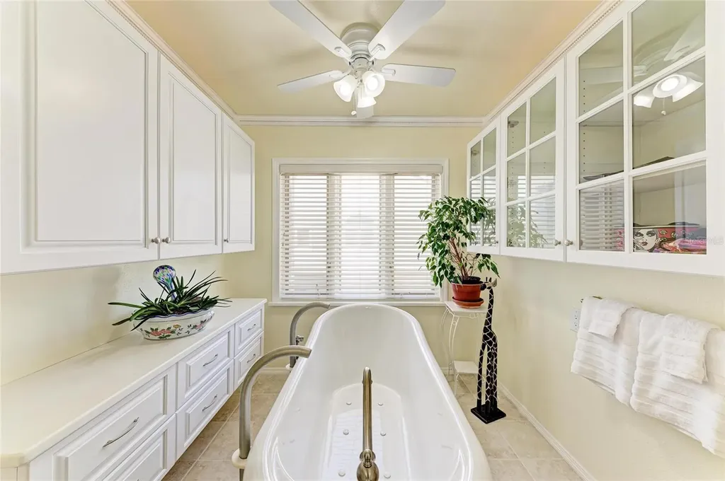 12 Tidy Island Boulevard Bradenton FL 34210