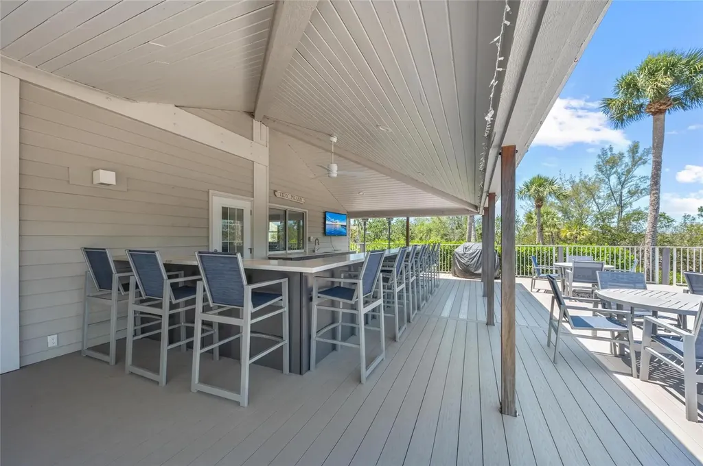12 Tidy Island Boulevard Bradenton FL 34210
