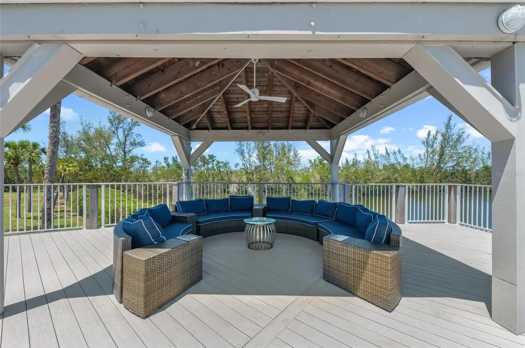 12 Tidy Island Boulevard Bradenton FL 34210
