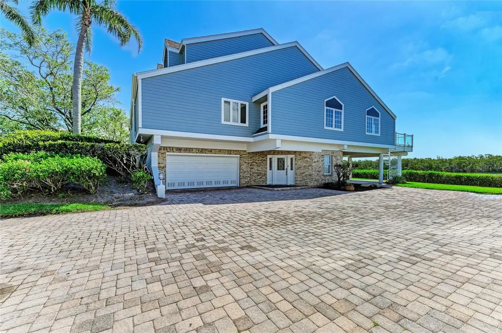 12 Tidy Island Boulevard Bradenton FL 34210