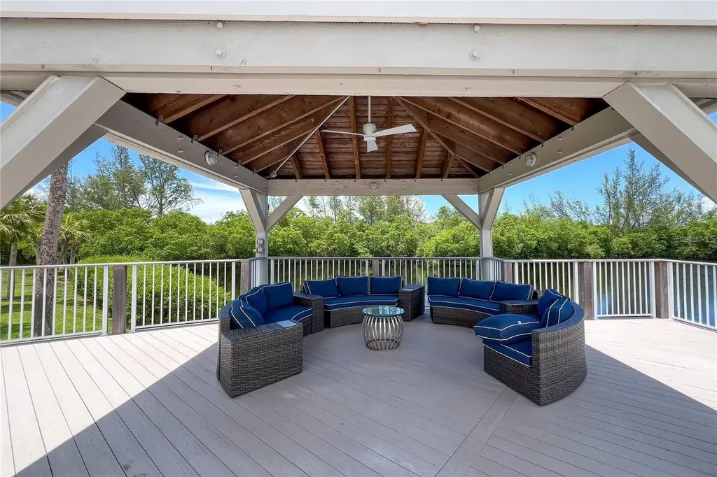 12 Tidy Island Boulevard Bradenton FL 34210