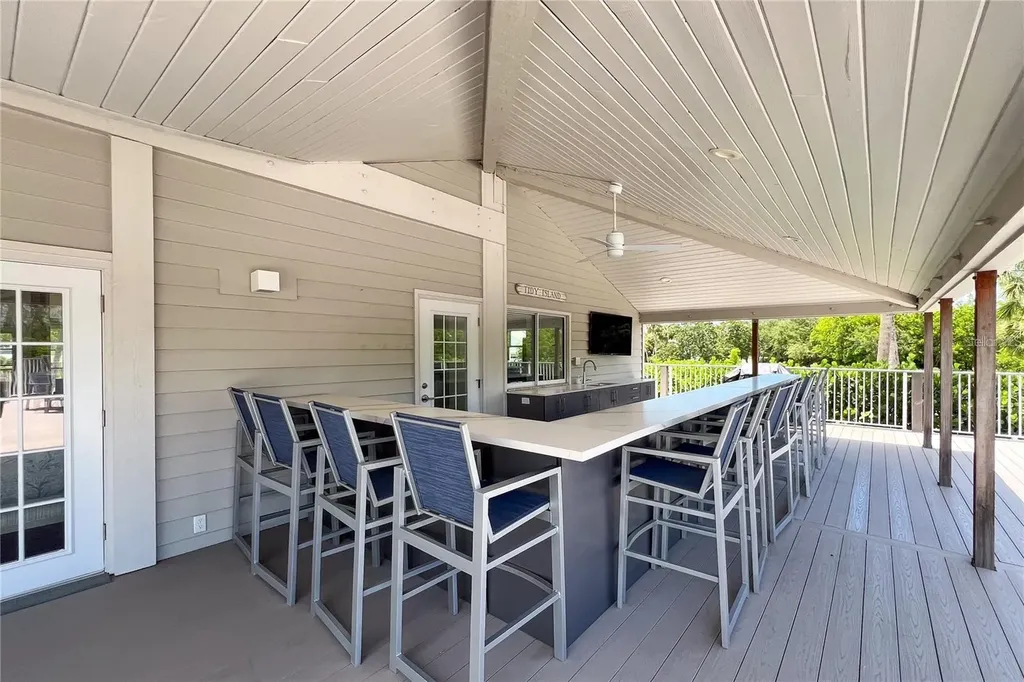 12 Tidy Island Boulevard Bradenton FL 34210
