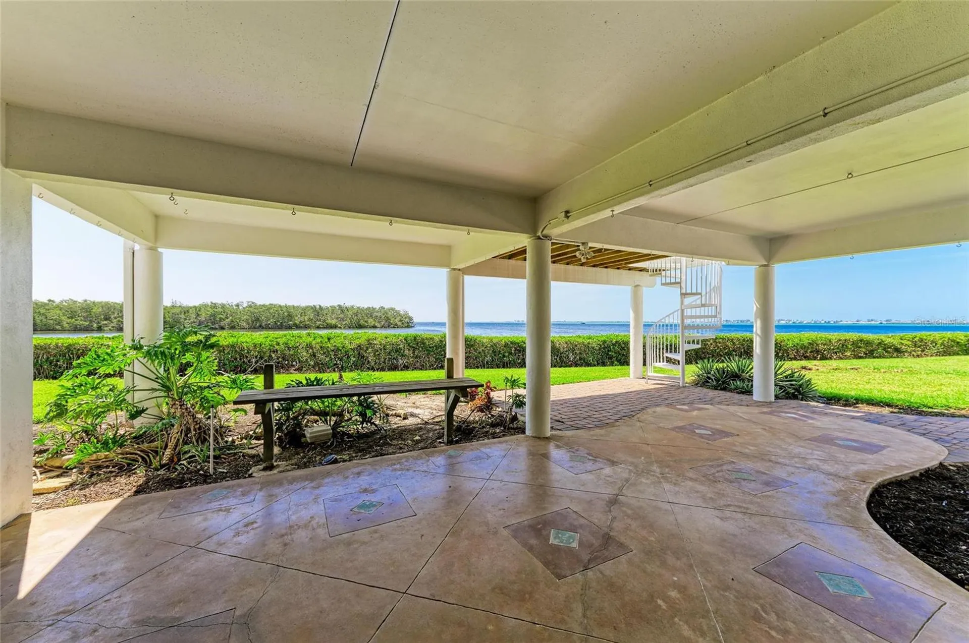 12 Tidy Island Boulevard Bradenton FL 34210