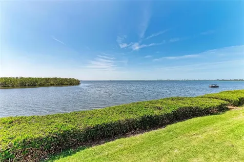 12 Tidy Island Boulevard Bradenton FL 34210