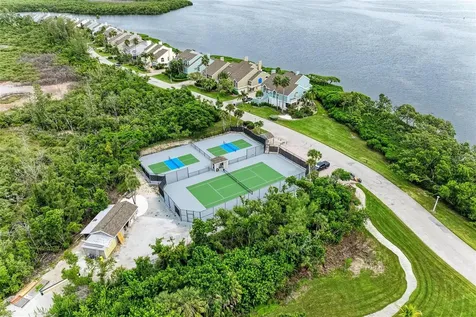 12 Tidy Island Boulevard Bradenton FL 34210