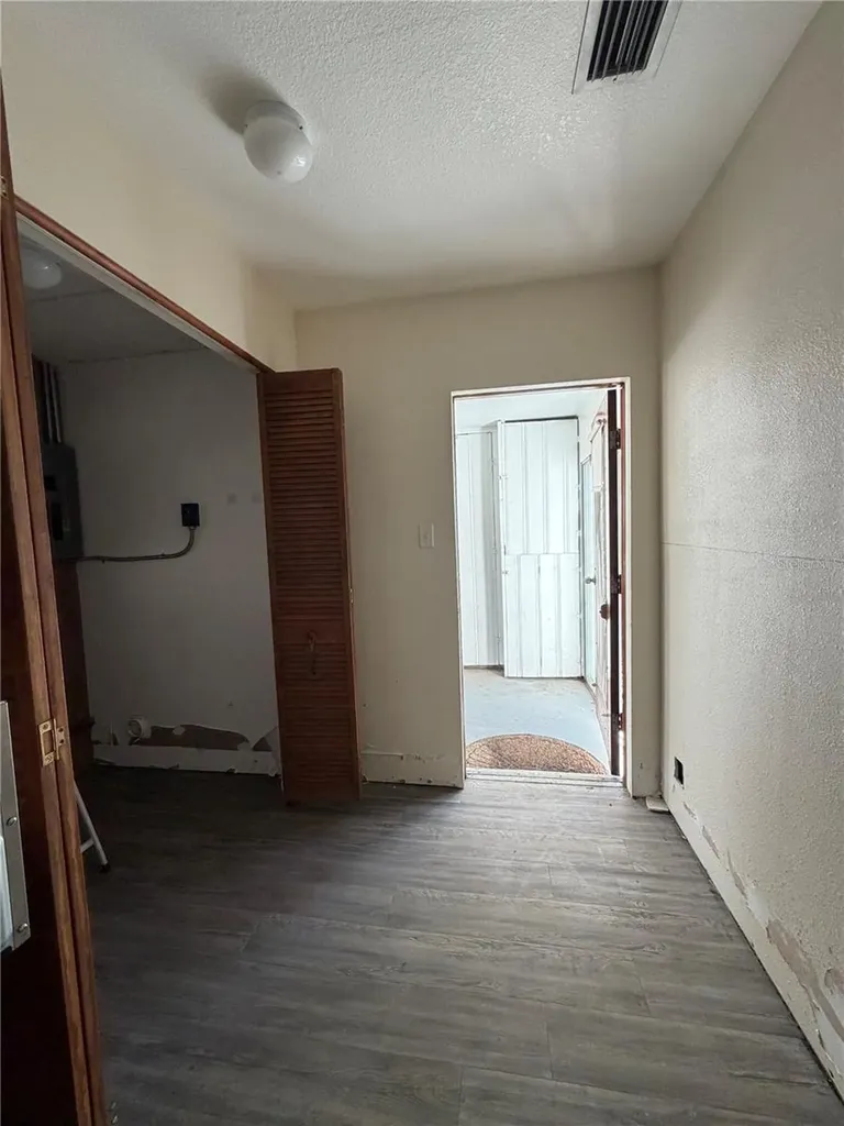 6131 Lafayette Street New Port Richey FL 34652