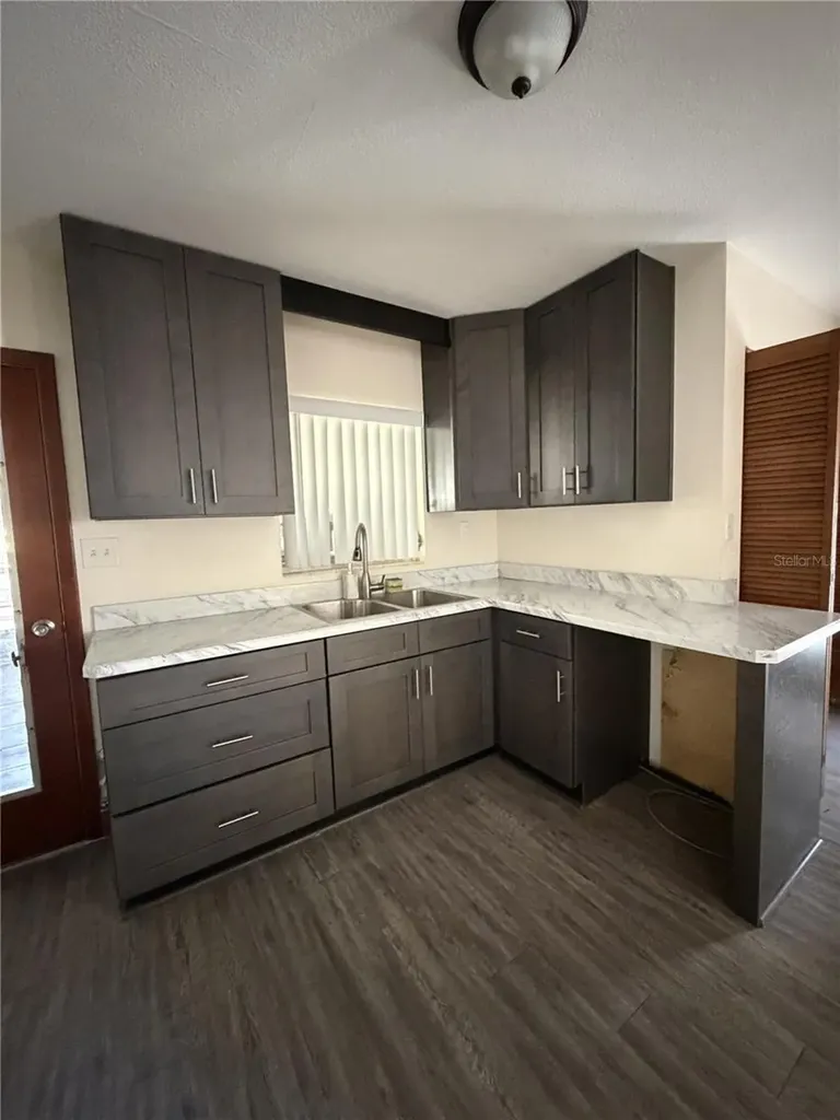 6131 Lafayette Street New Port Richey FL 34652