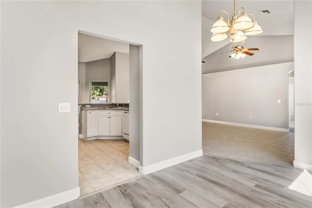 2026 Oakbend Drive Eustis FL 32726
