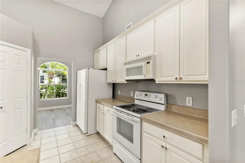 2026 Oakbend Drive Eustis FL 32726