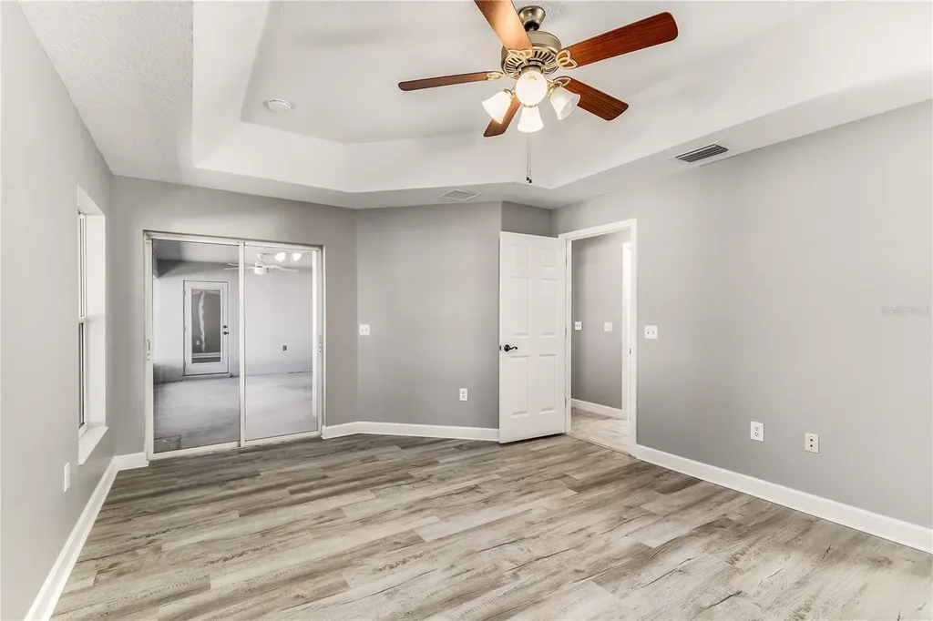 2026 Oakbend Drive Eustis FL 32726