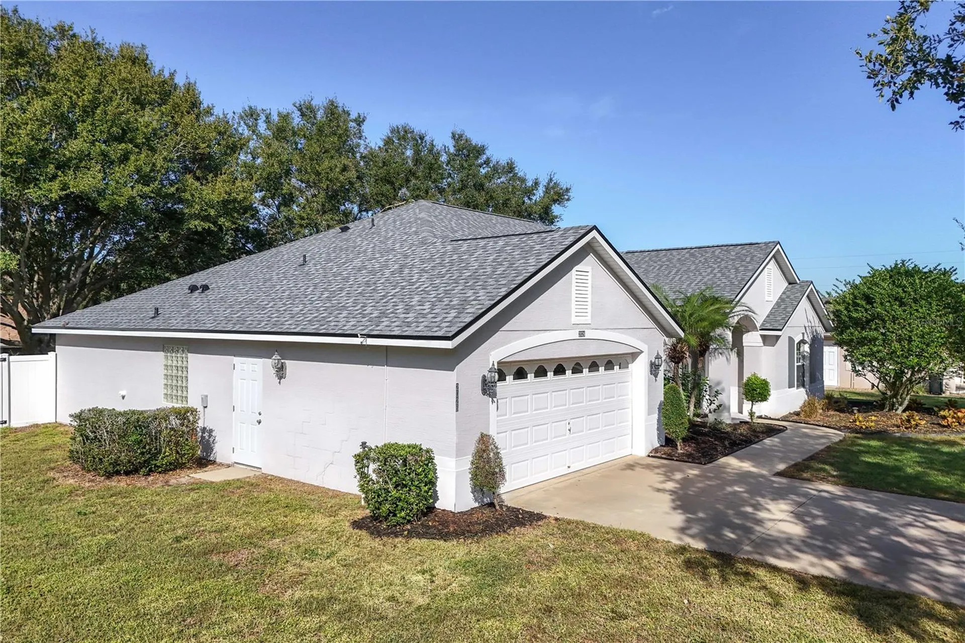 2026 Oakbend Drive Eustis FL 32726