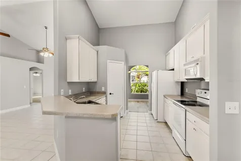 2026 Oakbend Drive Eustis FL 32726