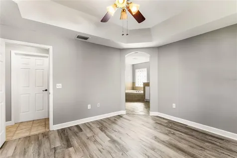 2026 Oakbend Drive Eustis FL 32726