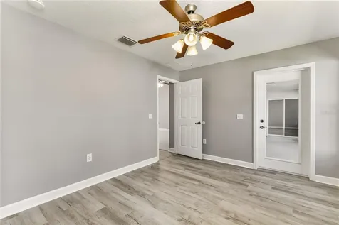 2026 Oakbend Drive Eustis FL 32726