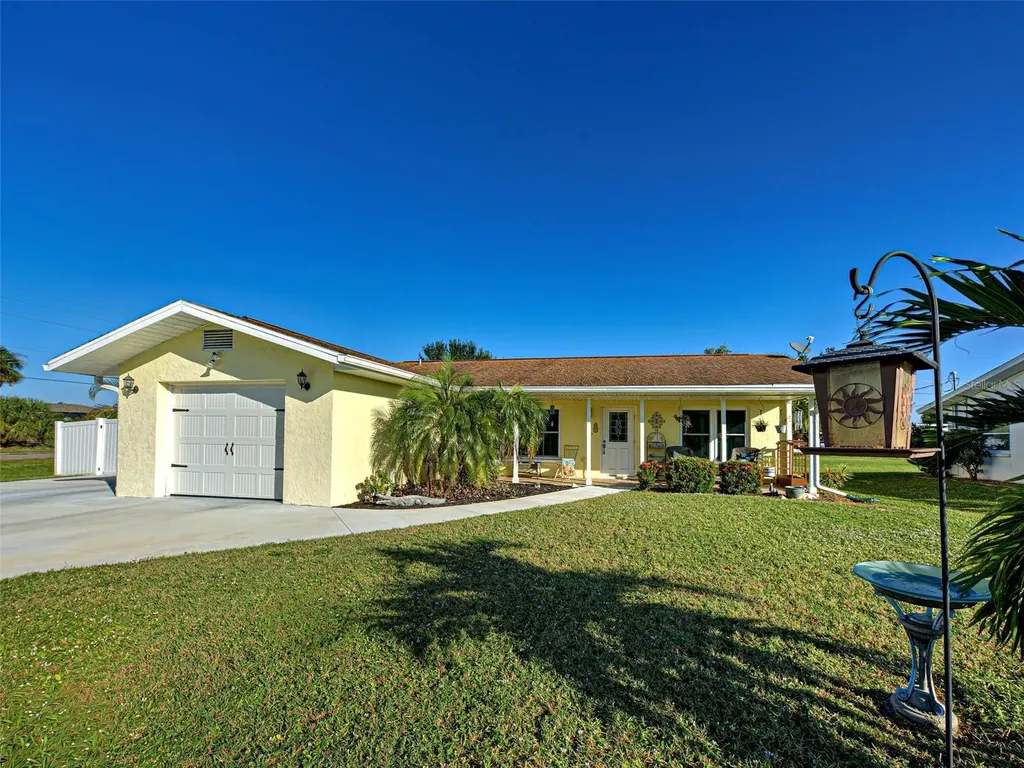 790 Coral Way Englewood FL 34223