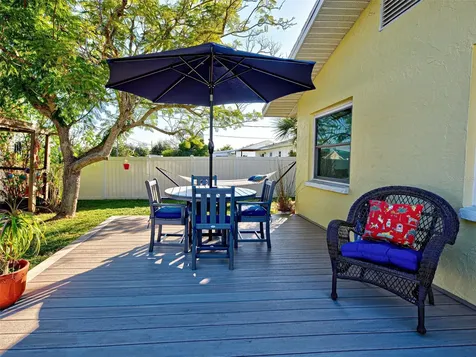 790 Coral Way Englewood FL 34223