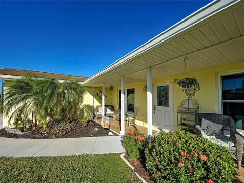 790 Coral Way Englewood FL 34223