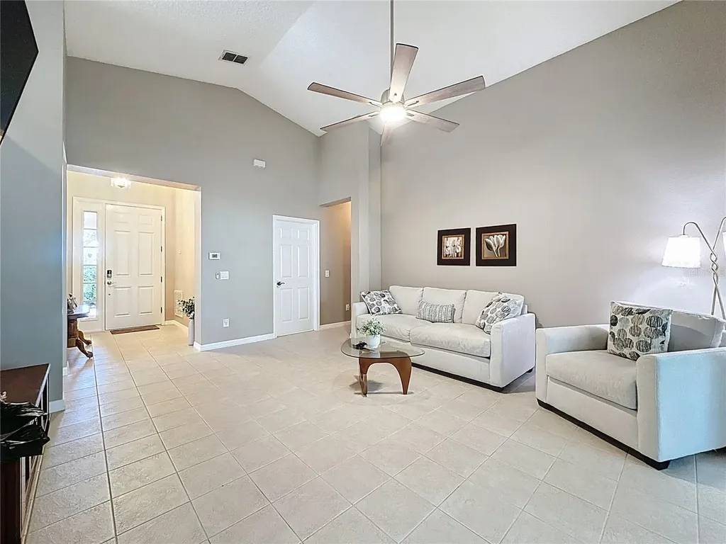 133 Crepe Myrtle Drive Groveland FL 34736