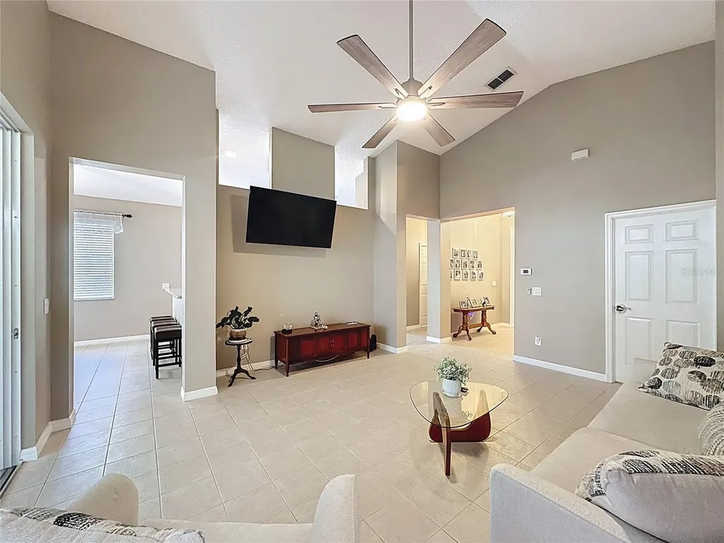 133 Crepe Myrtle Drive Groveland FL 34736