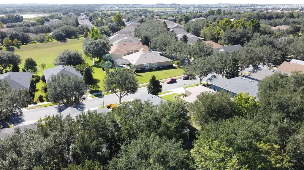 133 Crepe Myrtle Drive Groveland FL 34736