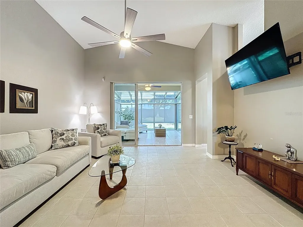 133 Crepe Myrtle Drive Groveland FL 34736