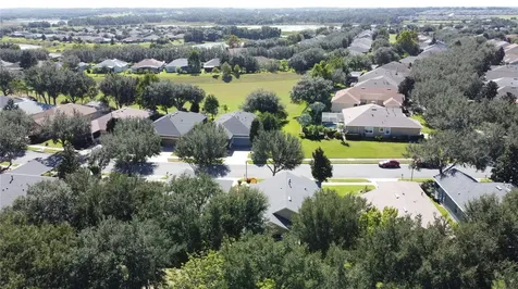 133 Crepe Myrtle Drive Groveland FL 34736