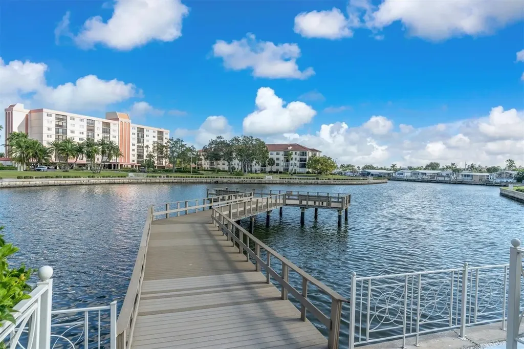 19029 Us Highway 19 N Clearwater FL 33764