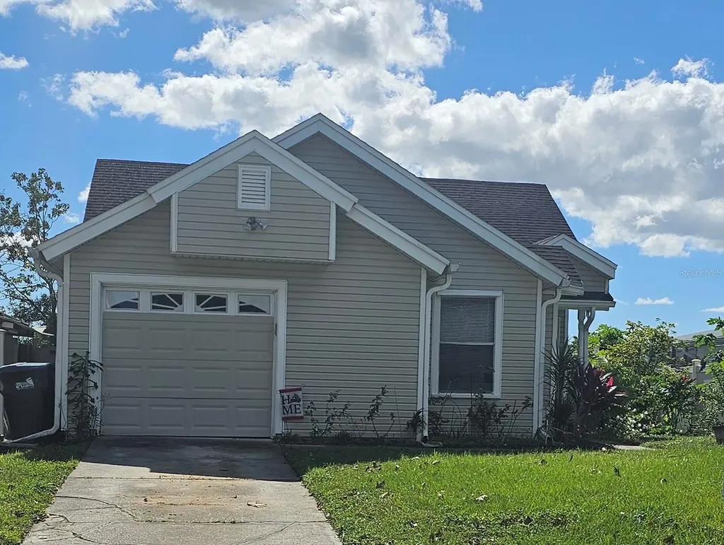 9906 Surrey Ridge Road Orlando FL 32825