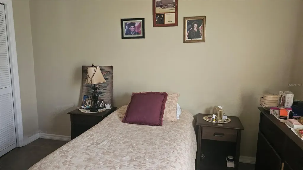 9906 Surrey Ridge Road Orlando FL 32825