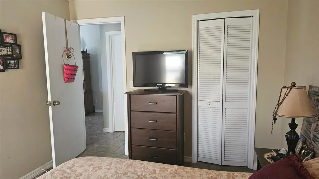 9906 Surrey Ridge Road Orlando FL 32825