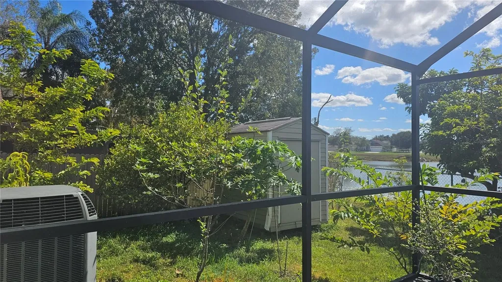 9906 Surrey Ridge Road Orlando FL 32825