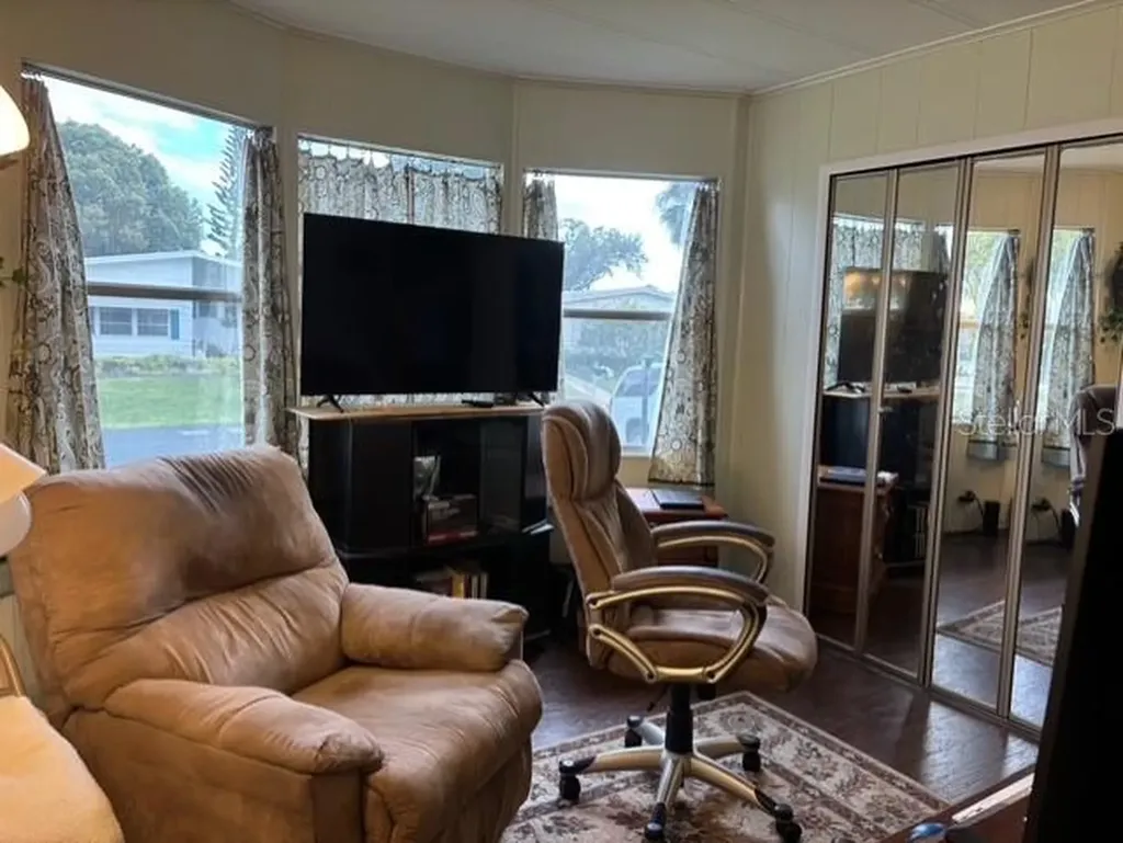 6033 Grand Oaks Drive SE Winter Haven FL 33884