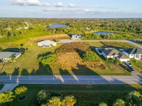 278 Indian Creek Drive Rotonda West FL 33947