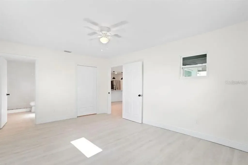 2722 14th Avenue S St Petersburg FL 33712