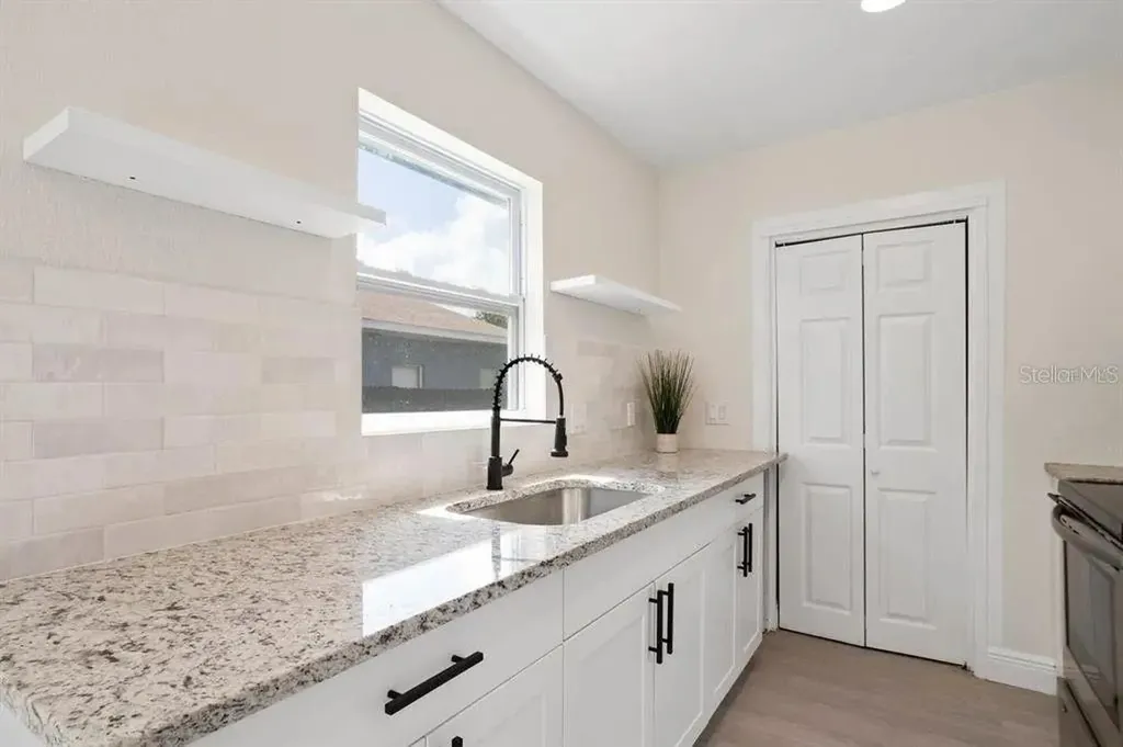2722 14th Avenue S St Petersburg FL 33712