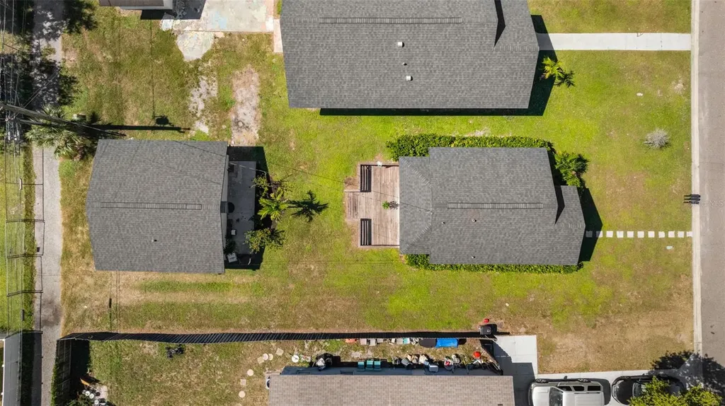 2722 14th Avenue S St Petersburg FL 33712