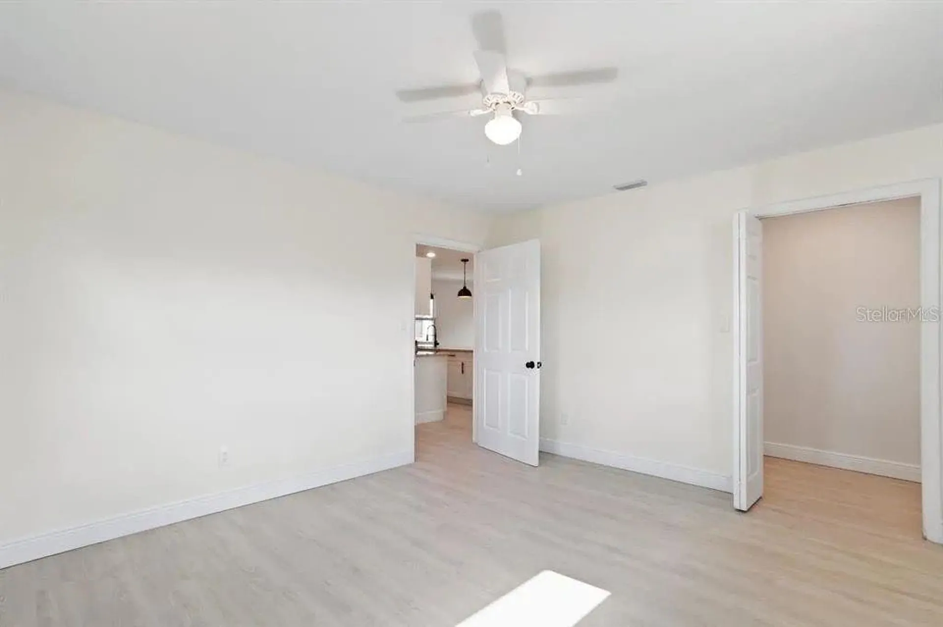 2722 14th Avenue S St Petersburg FL 33712