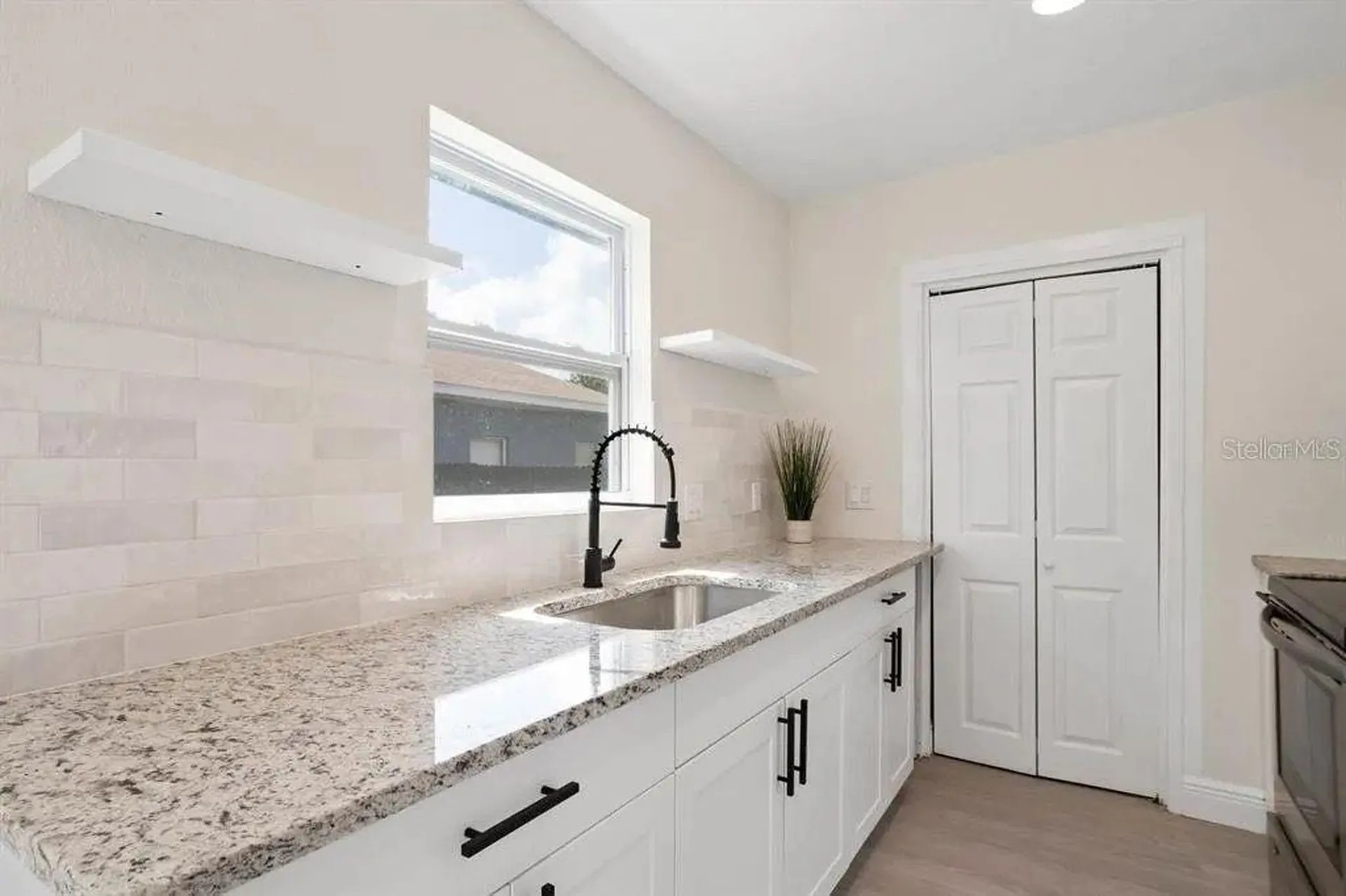 2722 14th Avenue S St Petersburg FL 33712