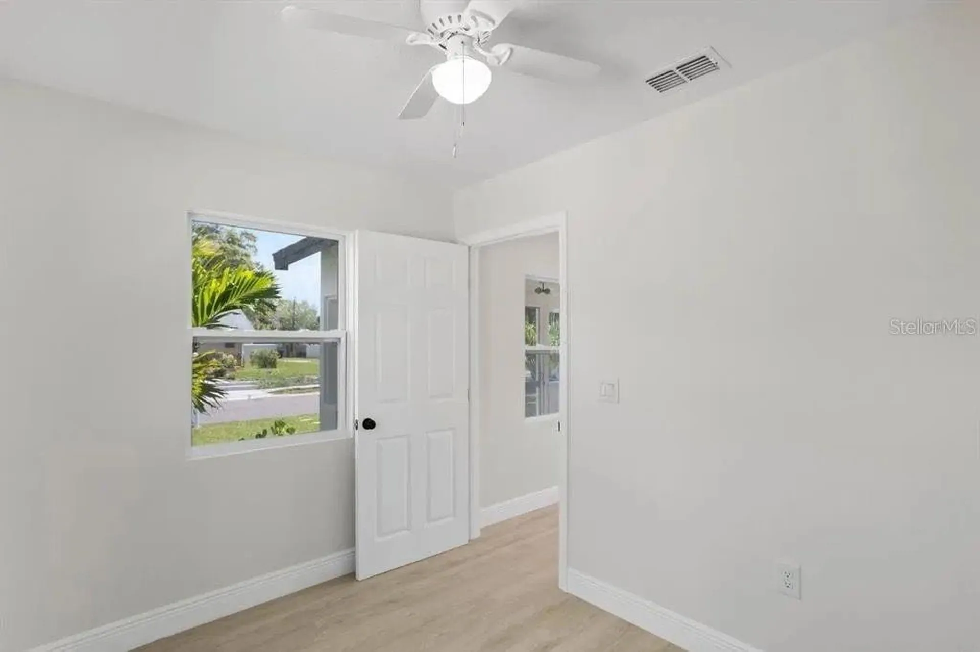2722 14th Avenue S St Petersburg FL 33712