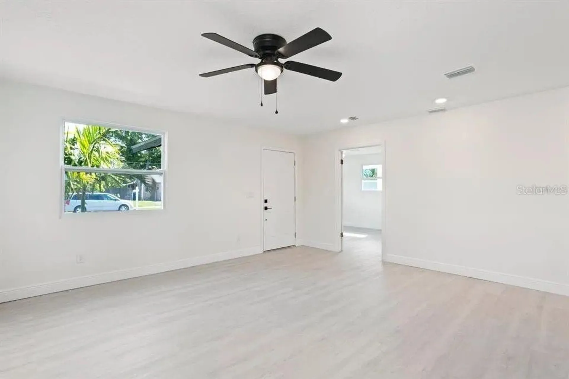 2722 14th Avenue S St Petersburg FL 33712