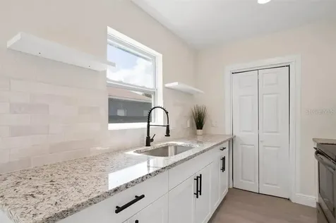 2722 14th Avenue S St Petersburg FL 33712