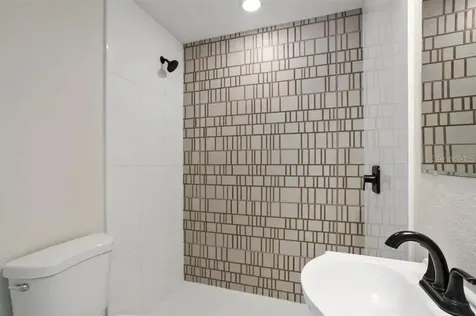 2722 14th Avenue S St Petersburg FL 33712